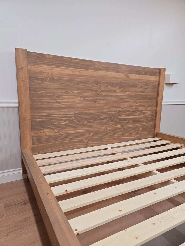 Heritage Platform Bed