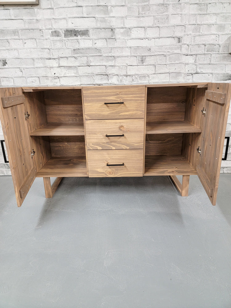 Elmsworth Cabinet