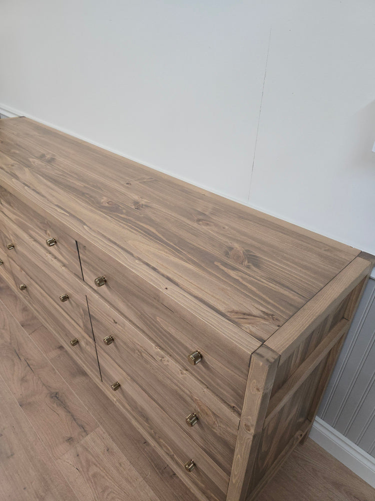 Oakley Dresser