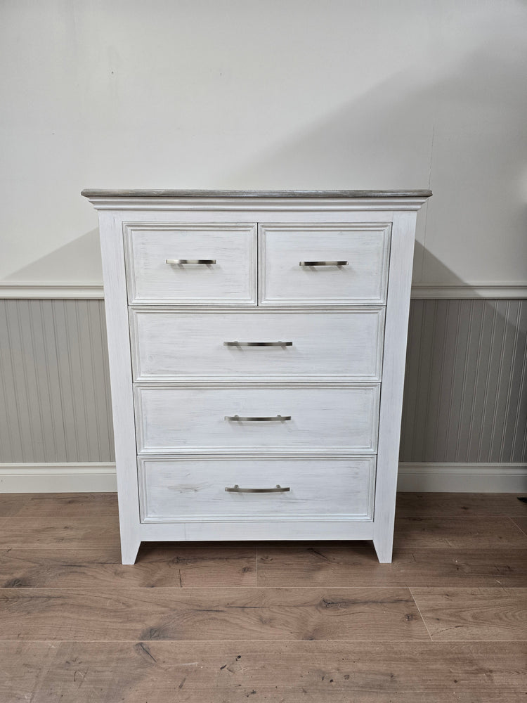 Harlee Dresser