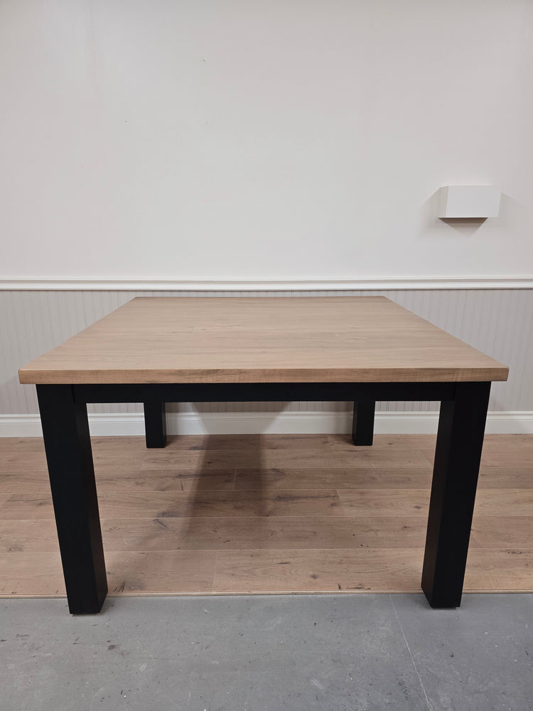 Hudson Table