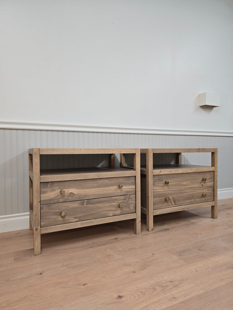 Oakley Nightstand